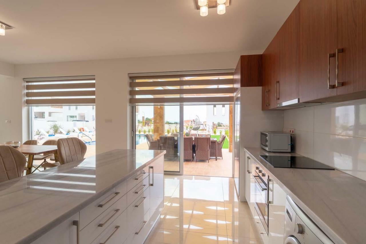 Coral Elite Residences Coral Bay Ngoại thất bức ảnh